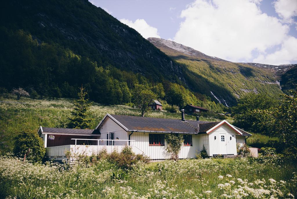 Dalhus - House In The Valley Norddal Esterno foto